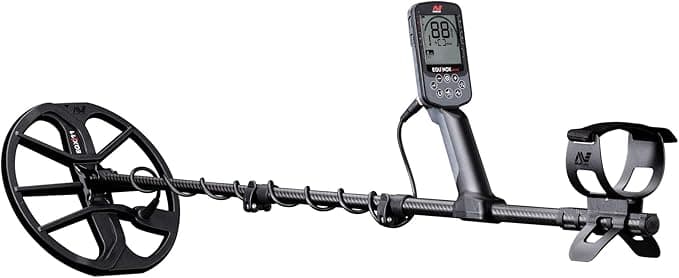 Minelab Equinox 900 - Best High-Performance All-Purpose Detector Electronics and Gadgets